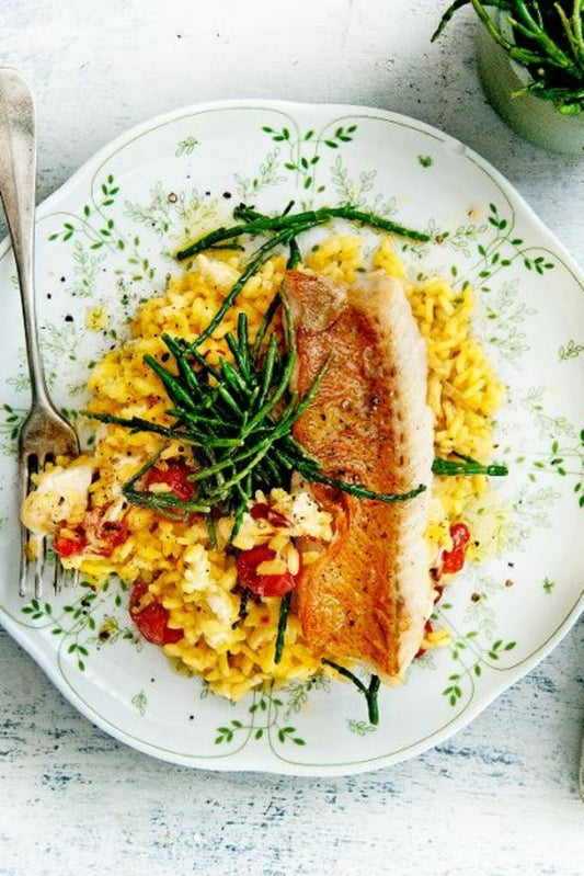 Vers uit de diepvries: Roodbaarsfilet met romige saffraanzeekraalrisotto