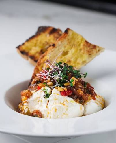 Dinsdag 23 juni; Siciliaanse Caponata met mozzarella en brood
