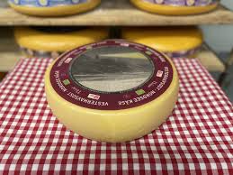 Noordzeekaas: Ruim één jaar oude, Deense kaas; per 100 gram