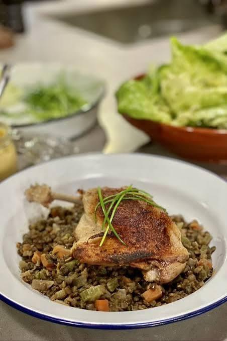 Confit de Canard met een cassoulet van Puy linzen